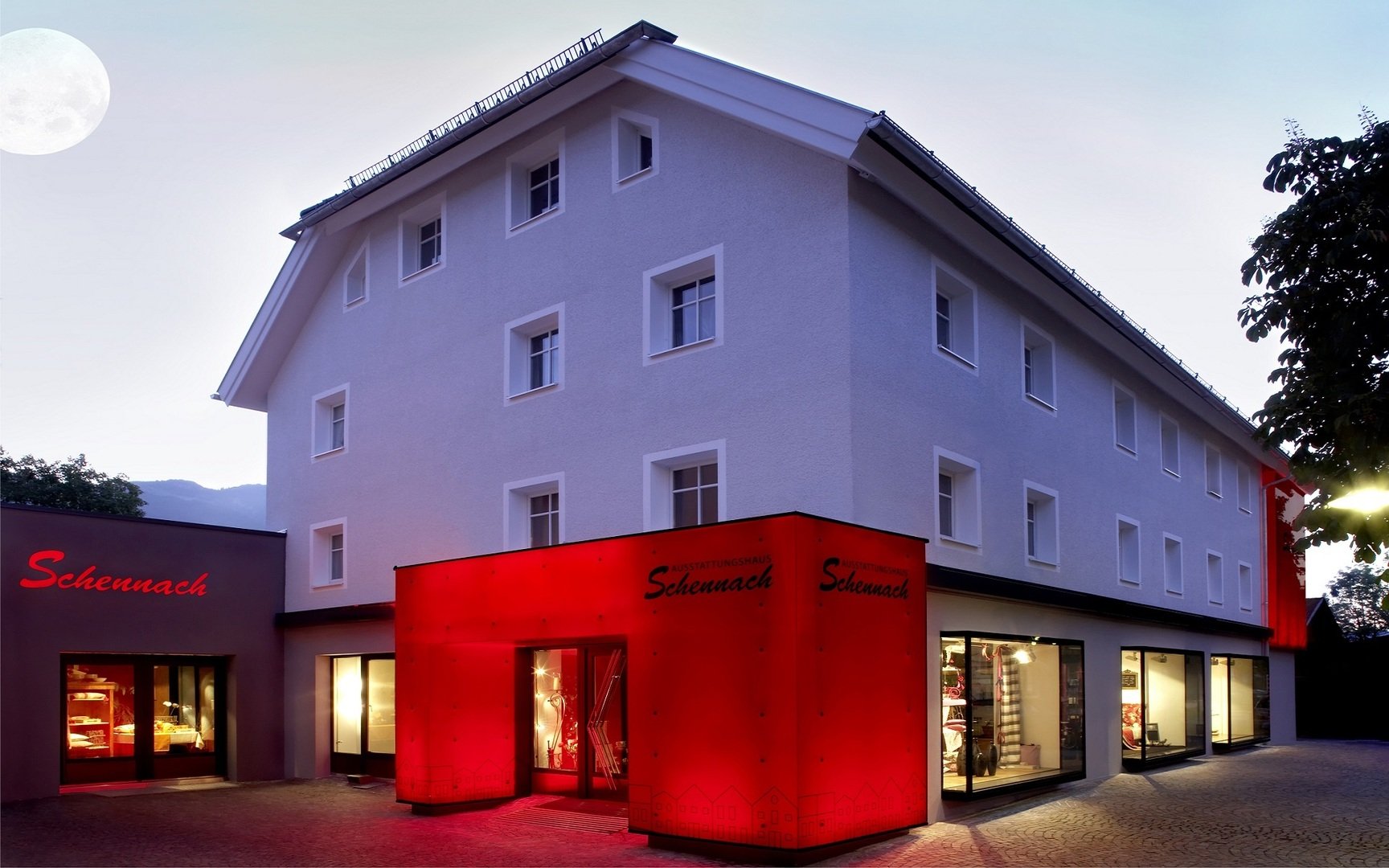 Schennach Firmengebäude